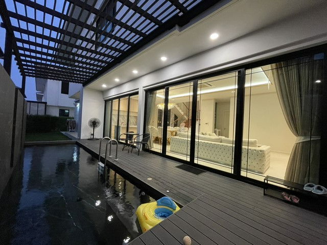 รูป HR3212 Private Luxury ให้เช่าคฤหาสน์หรู The Pavilla บางบอน 3 สังคมส่วนตัวระดับ Exclusive พร้อมสระว่ายน้ำส่วนตัว    - รูปที่ 8/59