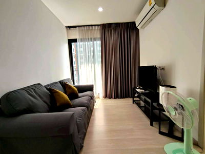 คอนโดให้เช่า : ห้องว่างพร้อมอยู่ Life Asoke 2นอน ติด MRT เพชรบุรี , Airport Link มักกะสัน ห้องใหญ่ ห้องมุม (วิวสระว่ายน้ำ,วิวเมือง) การเดินทางสะดวกสบาย