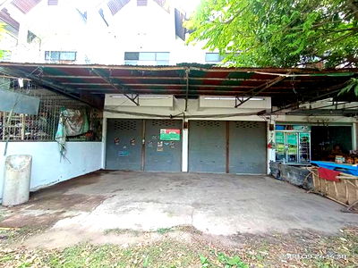 Shophouses for sale Wapi Pathum Maha Sarakham : SHOP HOUSE for sale  Nong Saeng Wapi Pathum Maha Sarakham