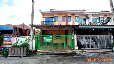 ทาวน์โฮม นิคมอมตะนคร : ทาวน์เฮ้าส์ สำหรับขาย ทรัพย์รุ่งเรือง ซิตี้ เฟส 1 บางนาง พานทอง ชลบุรี