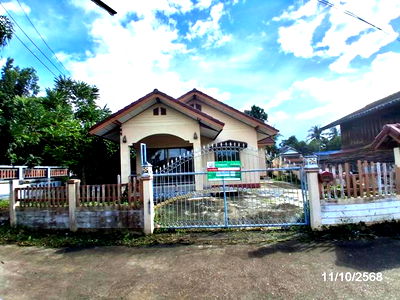 Houses for sale Amnat Charoen : HOME for sale  Bung Muang Amnat Charoen Amnat Charoen