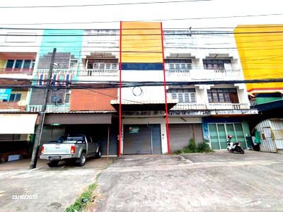 Shophouses for sale Muang Nong Khai Nongkai : SHOP HOUSE for sale  Pho Chai Muang Nong Khai Nongkai