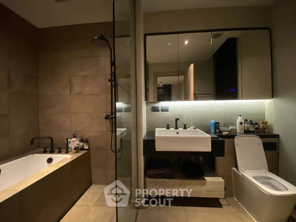 รูป คอนโด 2-ห้องนอน ที่ เดอะ ลอฟท์ อโศก ใกล้ MRT เพชรบุรี (ID 1348293) - รูปที่ 4/12