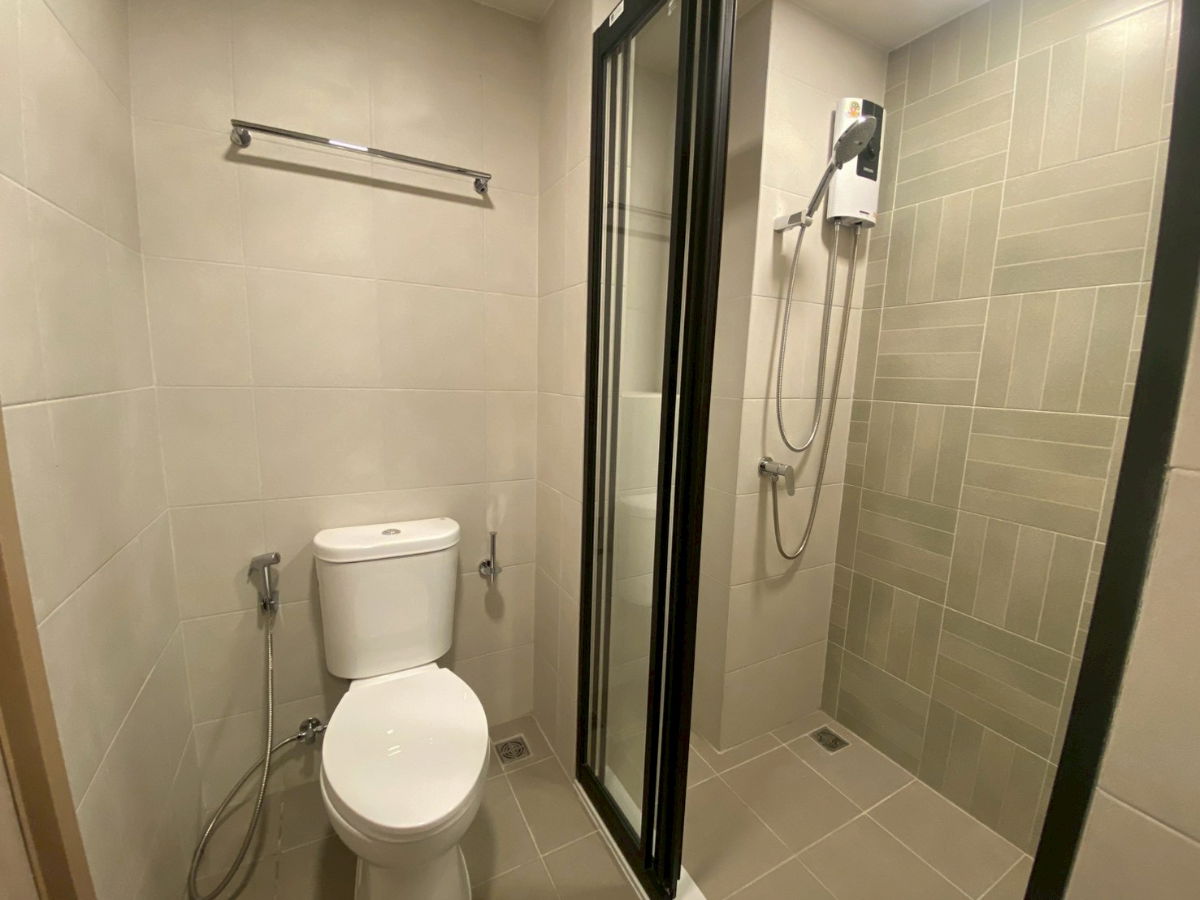 รูป 🤝🏻RB23324 ให้เช่าถูกมาก👍ดีคอนโด คาล์ม รามคำแหง 40✅แอดไลน์ @mproperty( มี @ ด้วย) แอดมินตอบไว - รูปที่ 12/12