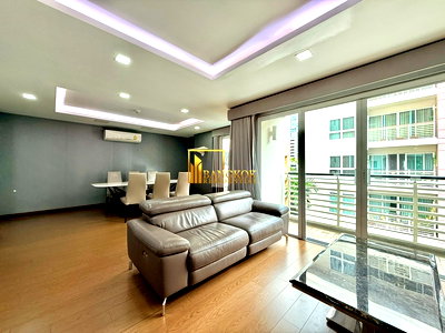 Condos for rent Sukumvit 61 : Avenue 61 | Spacious 3 Bed Condo For Rent in Ekkamai Area - BR60984CD
