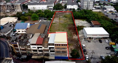 ที่ดินให้เช่า : ✨ให้เช่าที่ดิน ติด 7-Eleven✨ 2 ไร่ 50 ตร.ว.📍ซ.เพชรเกษม 63 (วัดม่วง)📍ห่างถนนหลัก ถ.เพชรเกษม 500 ม.