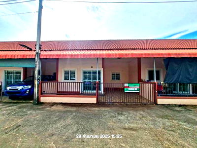 Townhouses for sale Prachinburi : TOWN HOUSE for sale  Krok Som Bun Sri Maha Pho Prachinburi