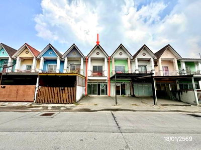 Townhouses for sale Bang Lamung Chonburi : TOWN HOUSE for sale  Khao Mai Kaeo Bang Lamung Chonburi