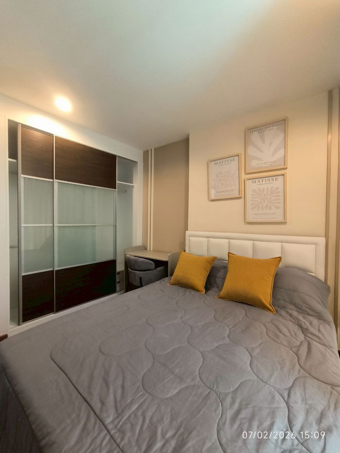 รูป คอนโดให้เช่า ไดมอนด์ รัชดาภิเษก ติดถนนใหญ่ห่างจาก MRT ห้วยขวาง 350 m. เฟอร์ครบพร้อมเข้าอยู่  - รูปที่ 3/9