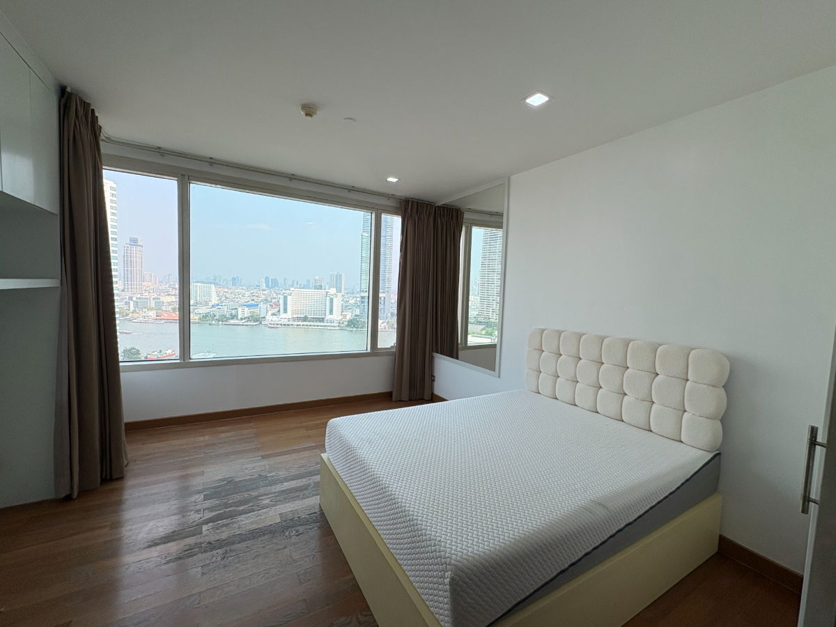 รูป วิวแม่น้ำเจ้าพระยา ระเบียงขนาดใหญ่ Watermark Chaophraya (วอร์เตอร์มาร์ค เจ้าพระยา) - รูปที่ 1/7