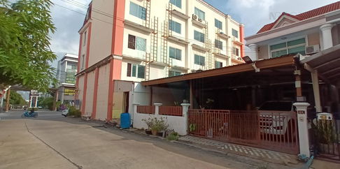 📌 ขายทาวน์เฮาส์ โครงการ หมู่บ้านนิรันดร์สิริ ร่มเกล้า-สุวรรณภูมิ 2 ชั้น 3 ห้องนอน 3 ห้องน้ำ