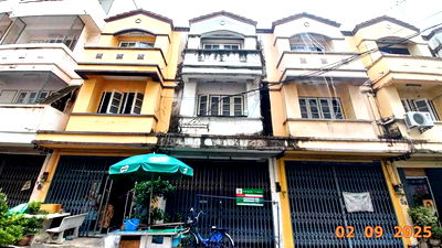 อาคารพาณิชย์ ชลบุรี : อาคารพาณิชย์ สำหรับขาย - บ้านสวน เมืองชลบุรี ชลบุรี