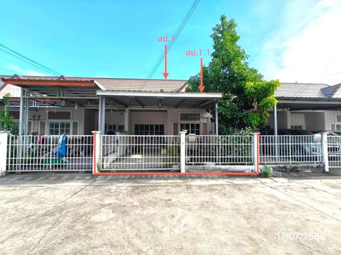 TOWN HOUSE for sale  Bung Si Racha Chonburi