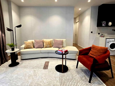 คอนโดให้เช่า : SL020/ให้เช่า Muniq Langsuanคอนโดหรูใจกลางหลังสวน ห้องใหญ่ เลี้ยงสัตว์ได้ พร้อมเข้าอยู่ที่ 