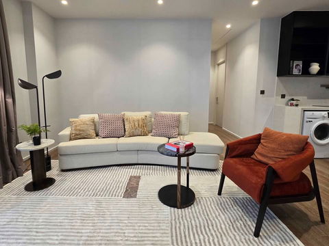 SL020/ให้เช่า Muniq Langsuanคอนโดหรูใจกลางหลังสวน ห้องใหญ่ เลี้ยงสัตว์ได้ พร้อมเข้าอยู่ที่ 