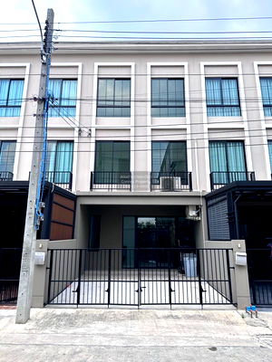 ทาวน์โฮม เขตบางแค : ขายทาวน์เฮ้าส์/ทาวน์โฮม  พาทิโอ กัลปพฤกษ์ - สาทร บางแค เขต บางแค กรุงเทพ CX-117968 ✅ ทักไลน์ @connexproperty ตอบทันที ทีมงานมืออาชีพ ✅