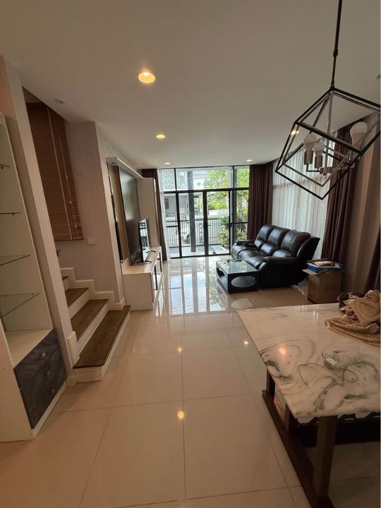 รูป RS5081 ให้เช่าบ้านเดี่ยวหรู รีโนเวทใหม่ Setthasiri Pattanakarn เลี้ยงสัตว์ได้ อ่อนนุช – สวนหลวง - รูปที่ 15/19