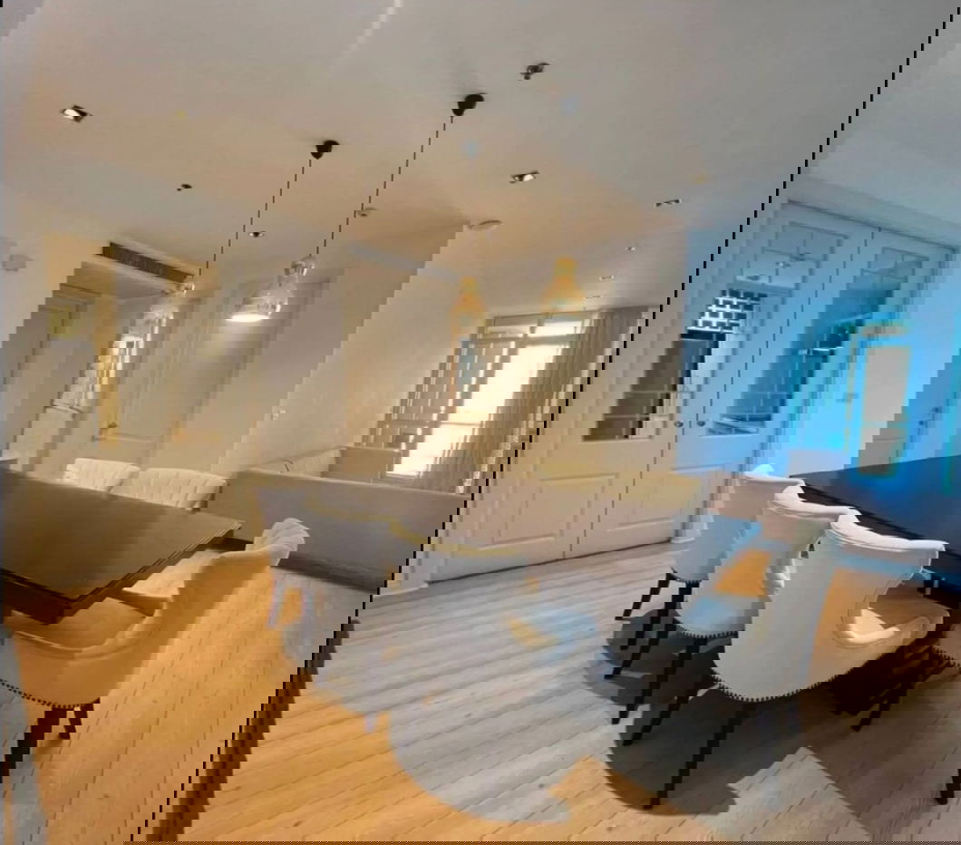 รูป SL042/ให้เช่า Athenee Residence ห้องใหญ่ 133 ตร.ม. ใกล้ BTS เพลินจิต เพียง 200 เมตร พร้อมที่จอดรถส่วนตัว 2 คัน - รูปที่ 2/8