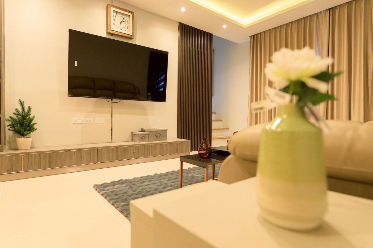 รูป 🟩🟨🟧HBN0258-01 ทาวน์โฮมพลีโน่ สุขุมวิท-บางนา 4 📌LINE : @481kipxm🟩🟨🟧 - รูปที่ 11/43