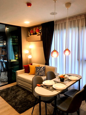 คอนโด ม.ธรรมศาสตร์ ศูนย์รังสิต : ขายด่วน‼️ KAVE TU 2 ห้องนอน ขนาด 38.85 ตรม. ห้องสวยพร้อมอยู่ วิวสระ