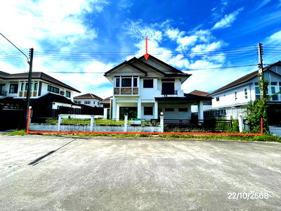 บ้านเดี่ยว ศรีราชา ชลบุรี : บ้านเดี่ยว สำหรับขาย โกลเด้น ปาร์ค ศรีราชา  สุรศักดิ์ ศรีราชา ชลบุรี