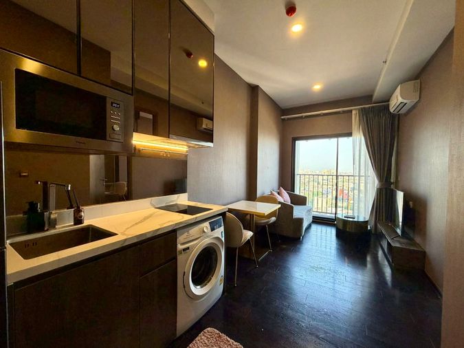 ✨✨ให้เช่าห้องสวย ราคาดี พาร์คออริจิ้นทองหล่อ ทำเลดีใจกลางทองหล่อ ห้องสวยแต่งครบ ม่านไฟฟ้า พร้อมอ่างอาบน้ำ