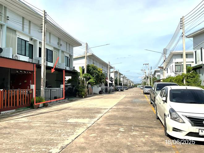 picture TOWN HOUSE for sale  Mapyangphon Pluak Daeng Rayong - 4/16