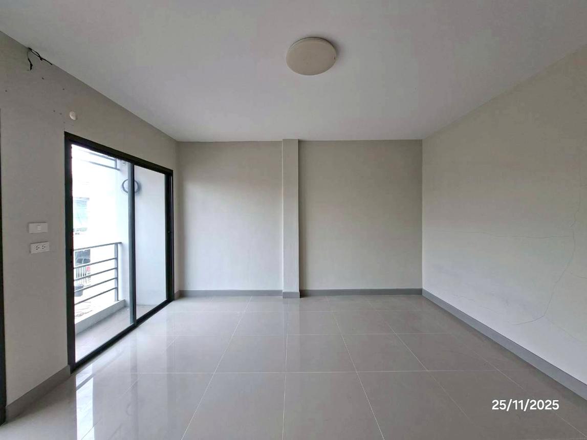 รูป ทาวน์เฮ้าส์ สำหรับขาย รัชธานี 11 บึงน้ำรักษ์ ธัญบุรี ปทุมธานี - รูปที่ 22/30