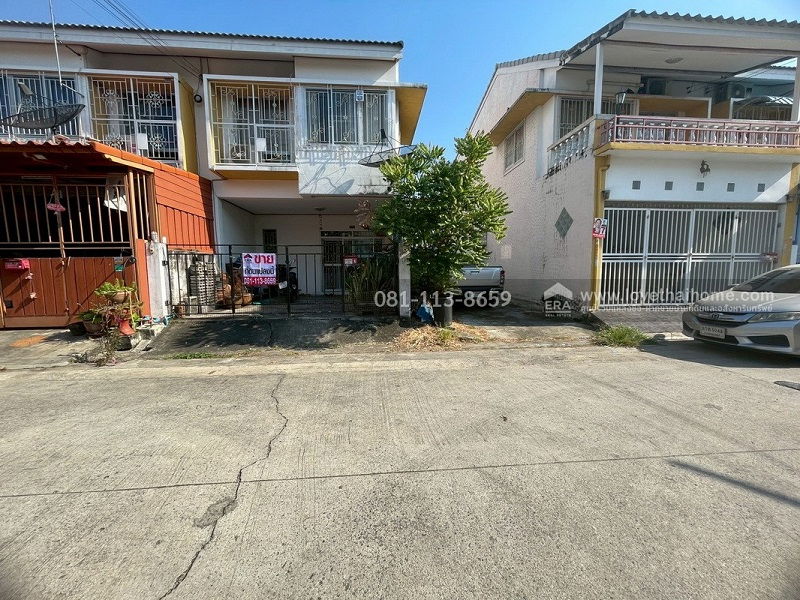 รูป ขายทาวน์โฮม 2 ชั้น หมู่บ้านพี.เค.การ์เด้นท์ ประชาอุทิศ90 ถนนกาญจนาภิเษก พระสมุทรเจดีย์ สมุทรปราการ - รูปที่ 2/12