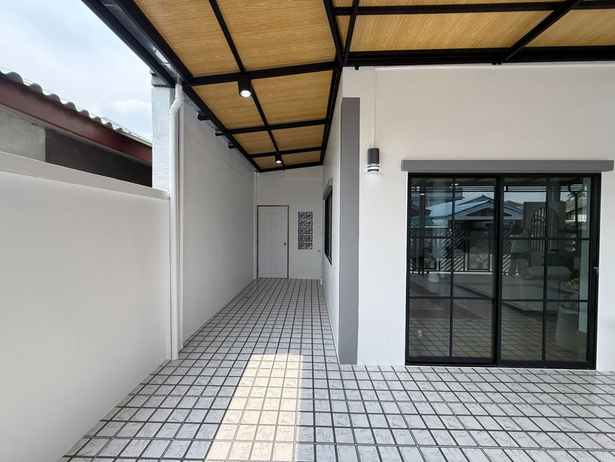 รูป บ้านเดี่ยว2ชั้น รีโนเวทใหม่ หมู่บ้านทหารกองหนุน รามอินทรา109 ซอยพระยาสุเรนทร์28 แขวงบางชัน เขตคลองสามวา แต่งสวยมาก เฟอร์นิเจอร์หรู ราคาถูกคุ้ม - รูปที่ 6/38