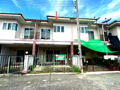 ทาวน์โฮม นิคมอมตะนคร : ทาวน์เฮ้าส์ สำหรับขาย โฮมอินทาวน์  พานทอง พานทอง ชลบุรี