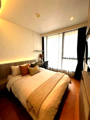 Condos for rent : DT-10063 For rent The Lumpini 24 Sukhumvit 24 near BTS Phrom Phong.