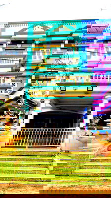 ทาวน์โฮมให้เช่า : 📍 ให้เช่า! บ้าน 3 ชั้น 4 ห้องนอน 5 ห้องน้ำ @ ใกล้ถนนตรงข้ามสวนกลวง ร.9