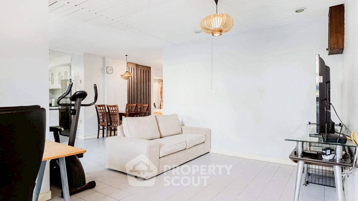 รูป คอนโด 2-ห้องนอน ที่ โมเดิร์นโฮมเพลส ใน สวนหลวง (ID 2657615) - รูปที่ 11/19