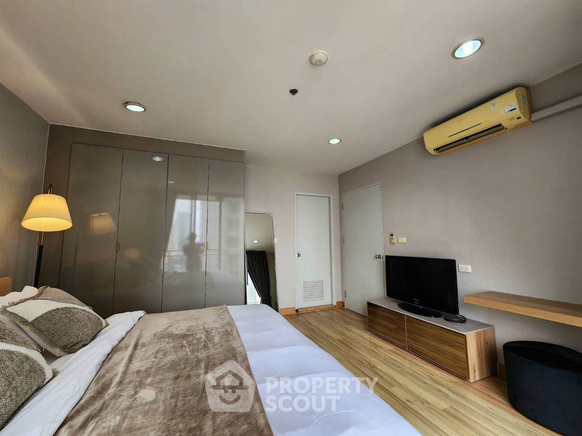 รูป คอนโด 2-ห้องนอน ที่ อโศก เพลส ใกล้ MRT สุขุมวิท (ID 2656227) - รูปที่ 8/9