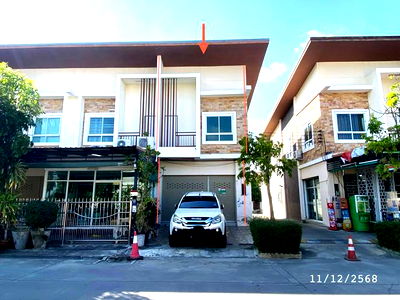 Townhouses for sale Muang Chon Buri Chonburi : TOWN HOUSE for sale  Khlong Tamru Muang Chon Buri Chonburi
