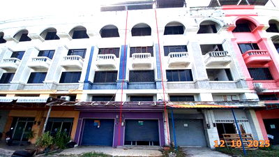 อาคารพาณิชย์ ศรีราชา ชลบุรี : อาคารพาณิชย์ สำหรับขาย - ทุ่งสุขลา ศรีราชา ชลบุรี