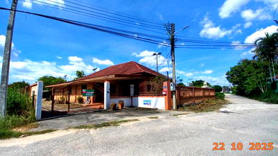 Houses for sale Bang Lamung Chonburi : HOME for sale  Nong Pla Lai Bang Lamung Chonburi
