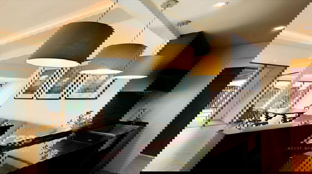 picture Exclusive corner townhome for sale, Rama 9 Soi 11. - 5/8