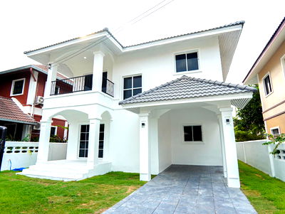 Houses for sale Chonburi : Single House 2 Storey for Sale Noen Plub Wan East Pattaya
