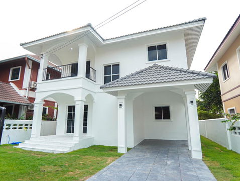 Single House 2 Storey for Sale Noen Plub Wan East Pattaya