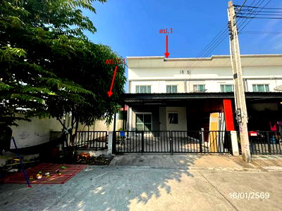 Townhouses for sale Chonburi : TOWN HOUSE for sale  Khlong Tamru Muang Chon Buri Chonburi