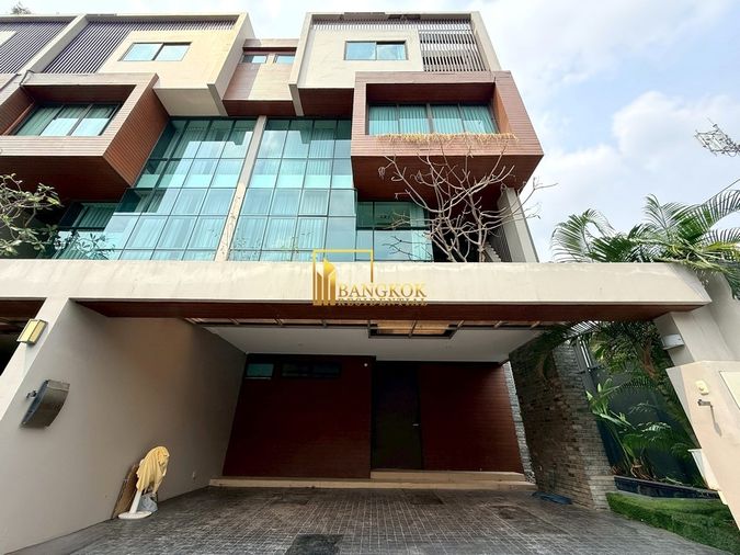 3-bed townhouse for rent, 450 sqm, 39 sq wah, The Park Lane Ekamai 12