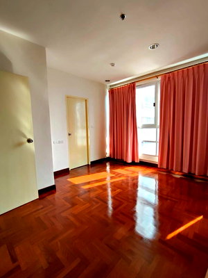 Condos for sale Bangkok : P-46764 Stunning City View! 2 Bed at Pathumwan Resort, Near Siam Paragon 5.8M THB | Line Id @easythaihome | +66(0)85-592-2897