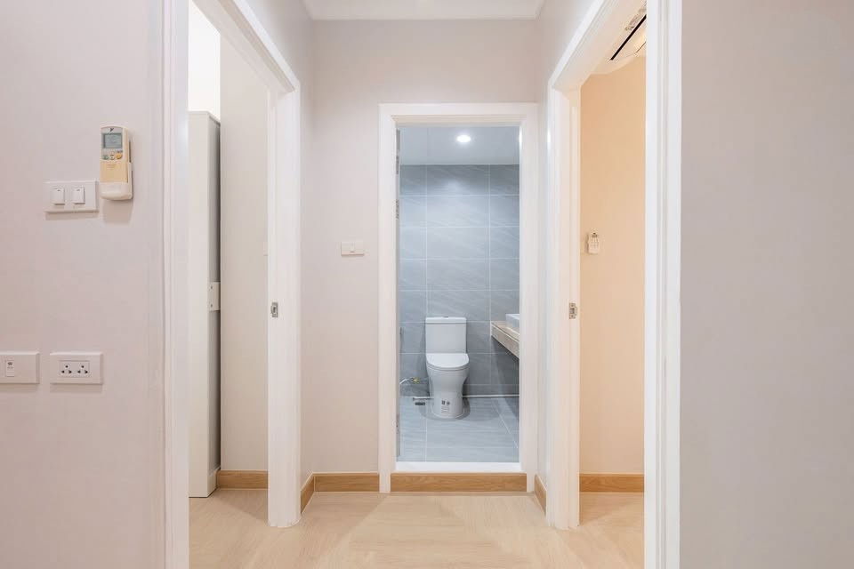 รูป R051 ✨ คอนโด 2 ห้องนอน ทำเลอโศก Grand Park View Asoke ใกล้ MRT เพชรบุรี เพียง 5.499 ล้านบาทเท่านั้น - รูปที่ 10/20