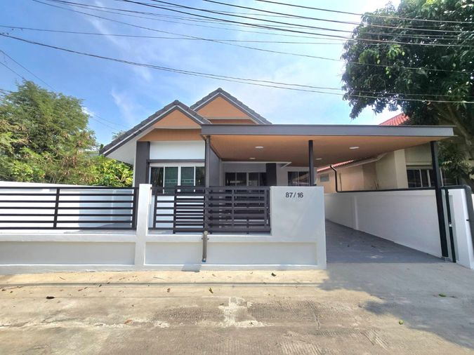 ลดพิเศษ..บ้านเดี่ยว1ชั้น รีโนเวทใหม่ทั้งหลัง หมู่บ้าน เพ็ญสิริเพลส ถนนสุวินทวงศ์45 ลำต้อยติ่ง หนองจอก ตกแต่งสวยงาม พร้อมอยู่ 