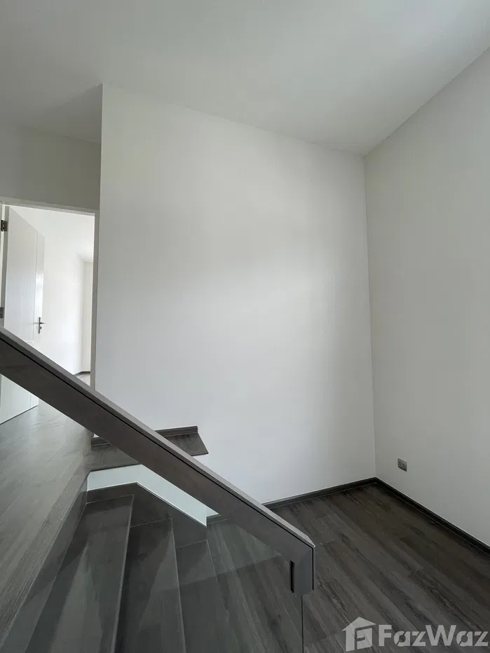 รูป บ้านเดี่ยว 3 ห้องนอน ตกแต่งครบ พร้อมอยู่ มัณฑนา มอเตอร์เวย์ 6049851 - รูปที่ 24/26