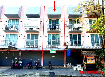 Shophouses for sale Muang Lamphun Lamphun : SHOP HOUSE for sale  Nai Muang Muang Lamphun Lamphun