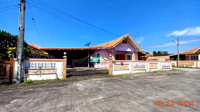 Houses for sale Sattahip Chonburi : HOME for sale  Bang Sa-re Sattahip Chonburi