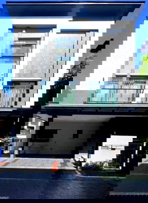 Houses for rent Bangna Commercial College : The Gentry Sukhumvit - 3-Storey Luxury Modern House New York Inspiration Design | Prime Location Connecting to CBD